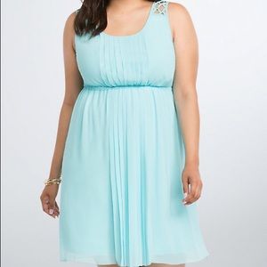 Torrid size 2 blue sleeveless dress